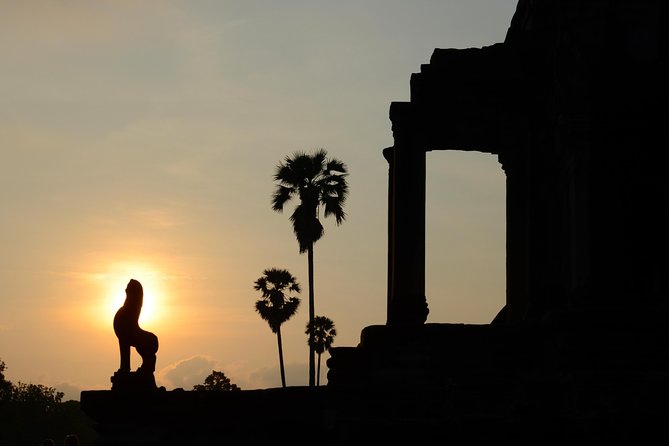 Angkor Wat Private Tour with English Speaking Driver, NO guide - Angkor Thom and the old Khmer capital
