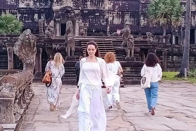 Angkor Wat Shared Tours from Siem Reap Angkor Airport (SAI) - What the Guide Adds