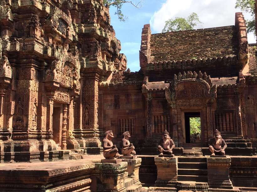 Angkor Wat, Small Circuit Private Tour with Banteay Srei - A full day built around Angkor’s greatest hits