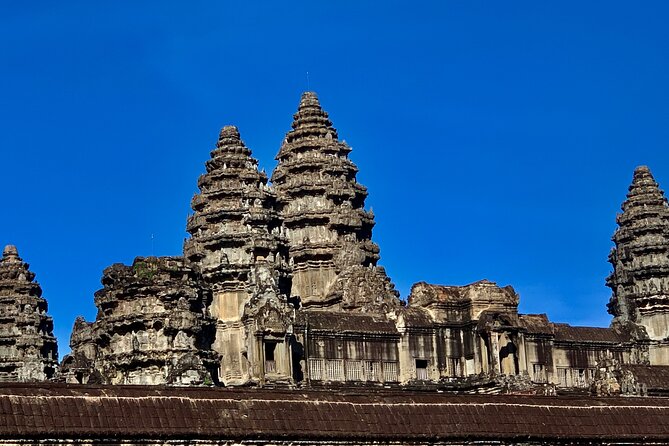 Angkor Wat Small Circuit & Sunset Tour - What the guides add to the day