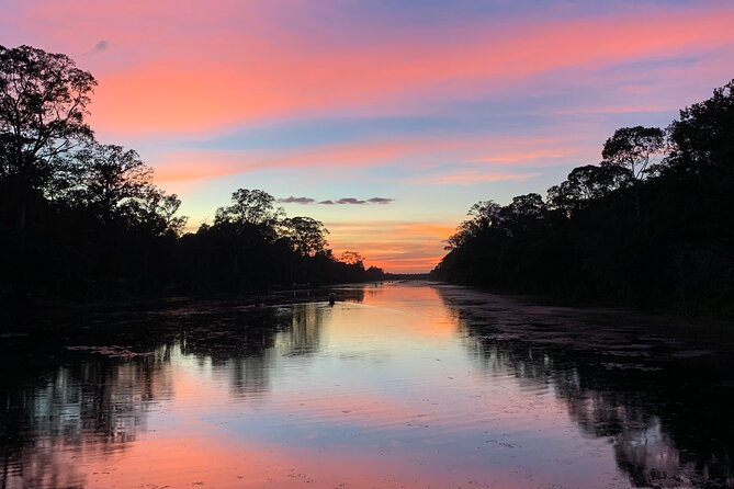 Angkor Wat Small Circuit & Sunset Tour - Angkor Wat: two hours with the park’s great opener
