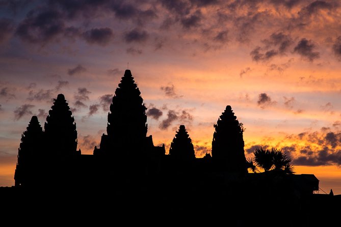 Angkor Wat Small-Group Sunrise Tour from Siem Reap - Arriving at Angkor Wat before sunrise