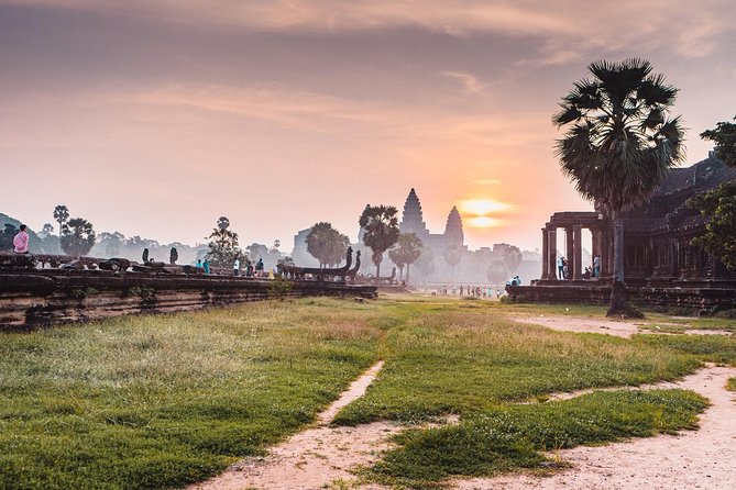 Angkor Wat Small-Group Sunrise Tour from Siem Reap - Angkor Thom South Gate and the scale of the old city