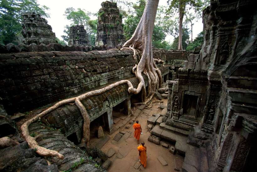 Angkor Wat: Small-Group Tour with Balloon Ride and Lunch - The Tethered Balloon Ride