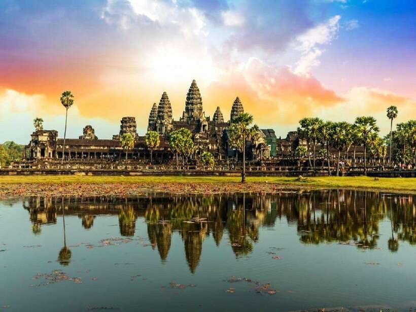 Angkor Wat Small Tour Sunrise With Private Tuk Tuk - Ta Keo offers a simpler, more severe stop