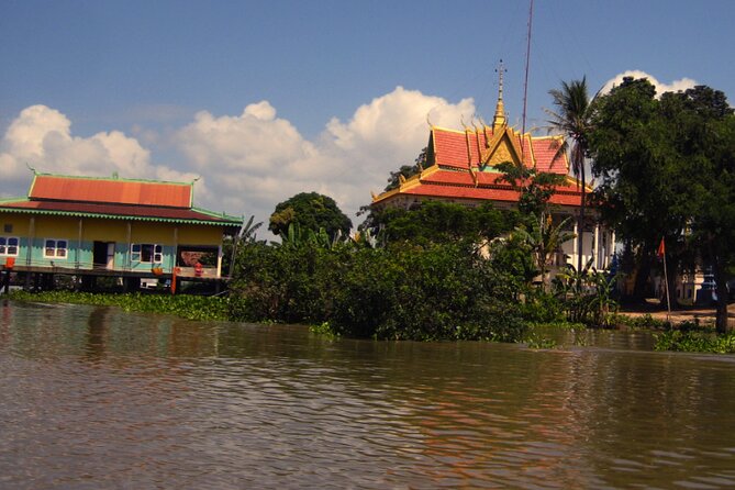 Angkor Wat Sunrise and Tonle Sap Cruise Sunset Tour - What the private format really gives you