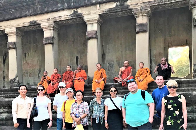 Angkor Wat Sunrise and Tonle Sap Lake 1.5 Days - Angkor Thom and the South Gate