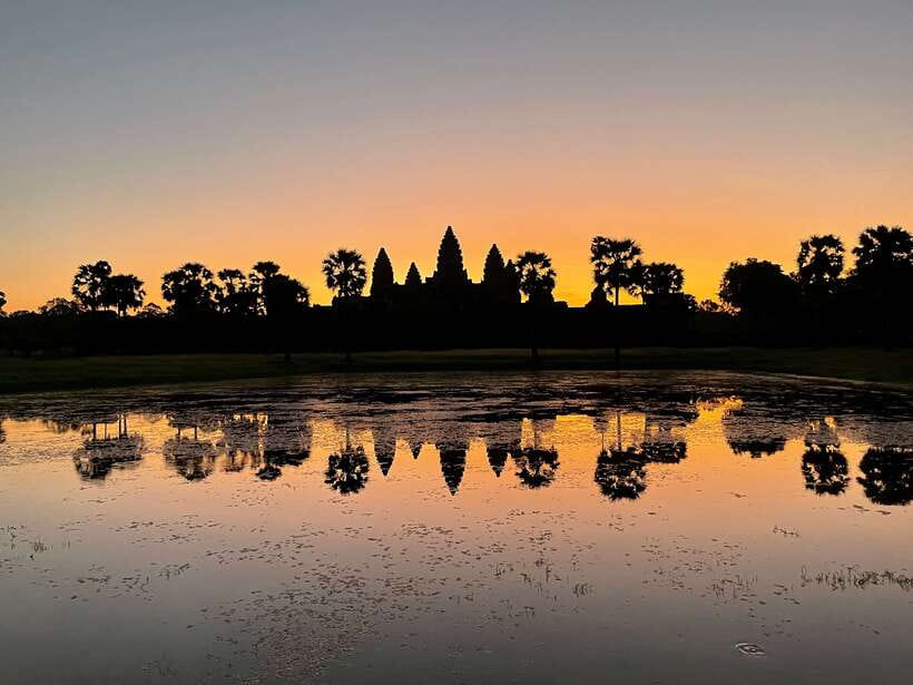 Angkor Wat Sunrise, Banteay Srei, Bayon & Ta Prohm Temple - Banteay Srei and its tiny stone details