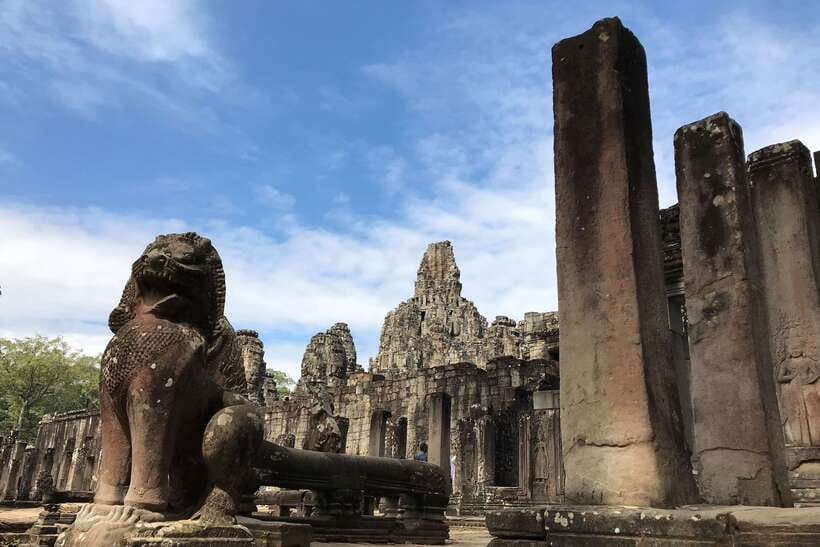 Angkor Wat Sunrise by Vintage Jeep – Private Tour - What the vintage Jeep adds