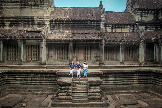 Angkor Wat Sunrise Experience with Breakfast - Angkor Thom and the Victory Gate