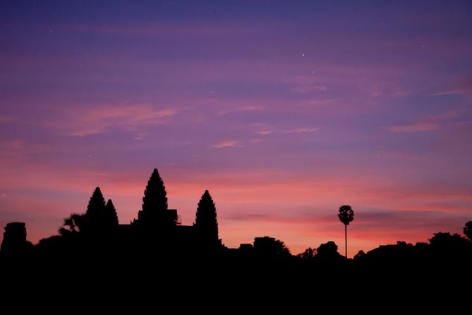 Angkor Wat Sunrise Guided Join-In Tour/Private Tour - Angkor Thom and Bayon’s stone faces