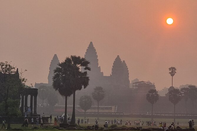 Angkor Wat Sunrise & Highlight The Most Iconic Temple - Timing, comfort, and who should choose it