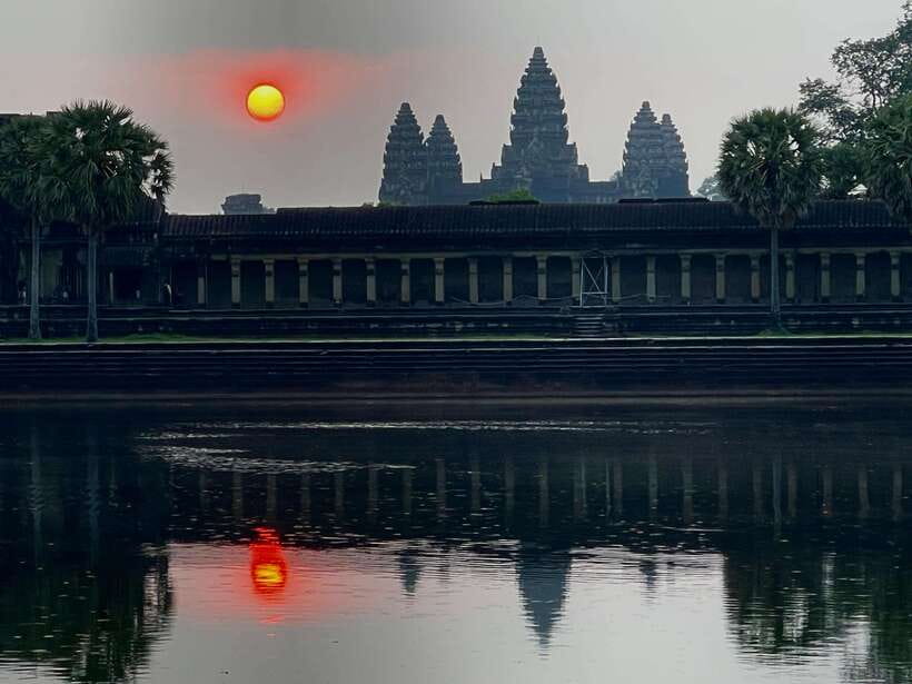 Angkor Wat Sunrise Private Full Day Tour - The Leper King Terrace and Baphuon