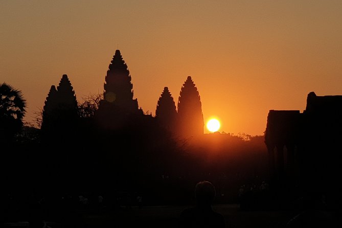 Angkor Wat Sunrise Private Full Day Tour - Angkor Wat with time to look beyond the postcard
