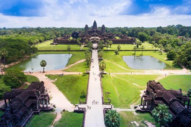 Angkor Wat Sunrise Tour - The early start, walking, and comfort level