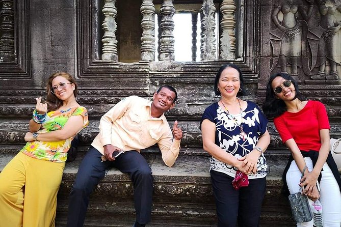 Angkor Wat Sunrise tour with Small - Group and Guide tours - Ta Keo: a stark pyramid with serious steps