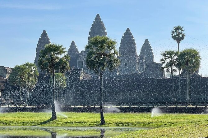 Angkor Wat Temples & Kulen Elephant Forest Day Tour - Bayon’s Stone Faces Inside Angkor Thom