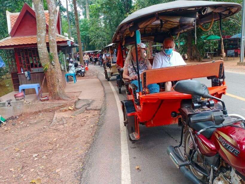 Angkor Wat Tour by Tuk-Tuk with English Speaking Driver - Ta Keo, Ta Nei, and smaller temple stops