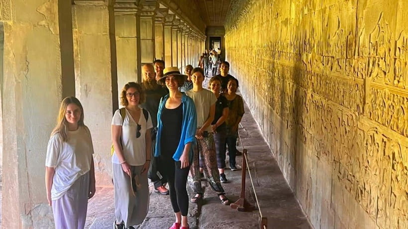 Angkor Wat: Tuk Tuk and Walking Tour - Bayon and the faces of Angkor Thom
