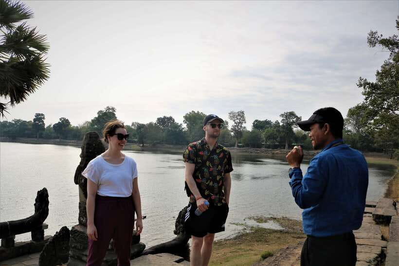 Angkor Wat: Tuk Tuk and Walking Tour - From Siem Reap to Angkor Thom’s eastern gate
