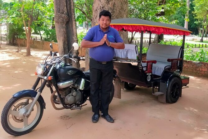 Apsara Dance Show with Dinner by Tuk-Tuk Roundtrip Transfer - Five dances, five different stories