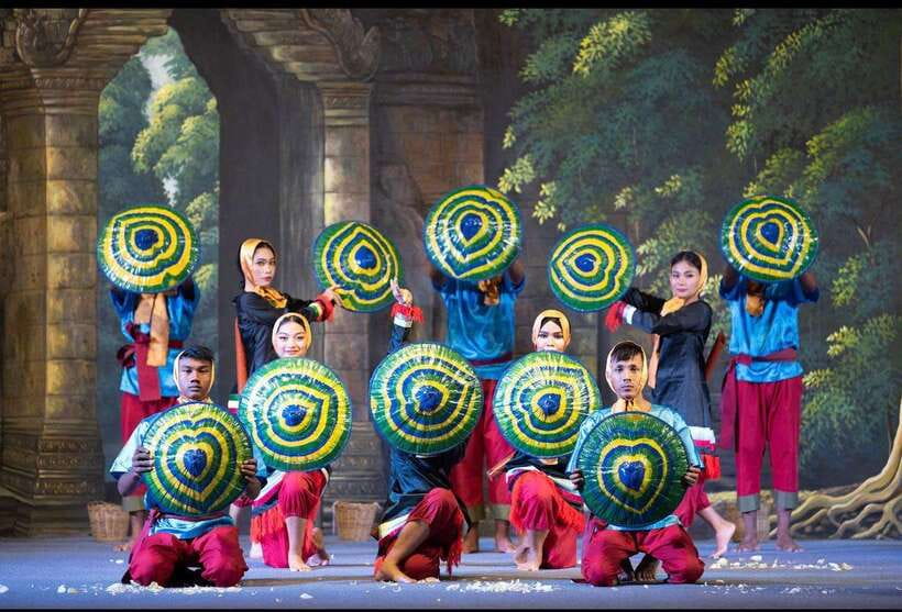 Apsara Performance Including Buffet Dinner & Hotel Pick up - Should you book this Apsara dinner show?
