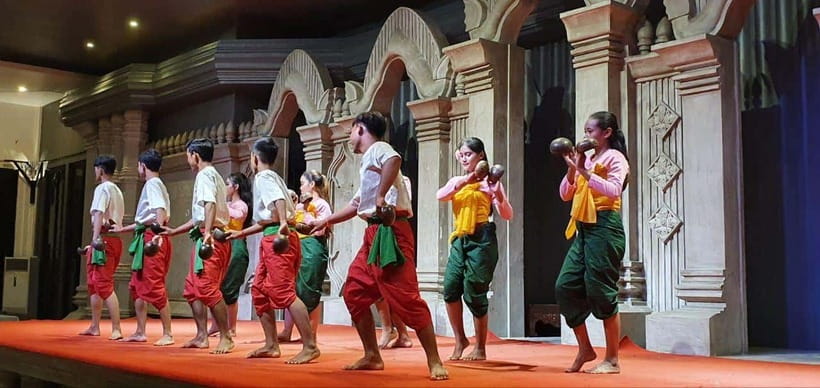 Apsara Performance with Dinner include Pick up & Drop off - Apsara Dance Gives Dinner a Cultural Purpose