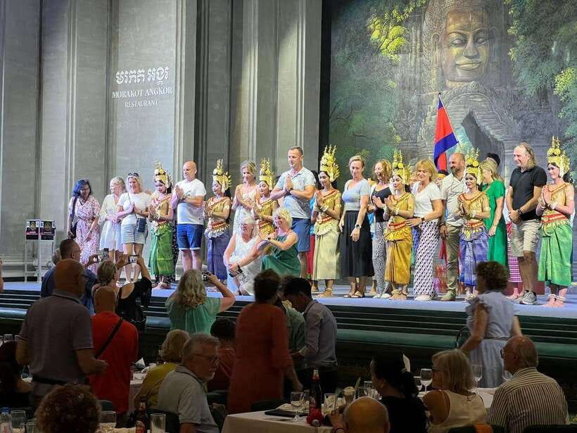 Apsara Performance with Dinner include Pick up & Drop off - A Grand Buffet With Cambodian Favorites