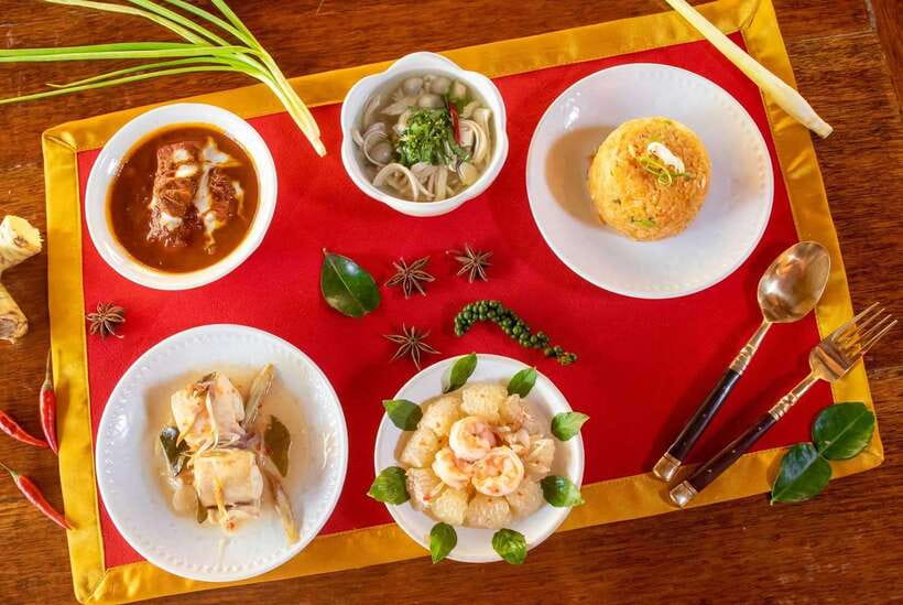 Apsara Theater Performance include dinner & Hotel pick up - My take on the full evening