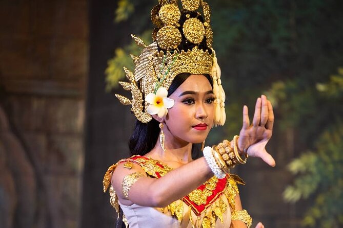 Apsara Theatre Performance include Dinner & hotel pick up - Who should book this experience?