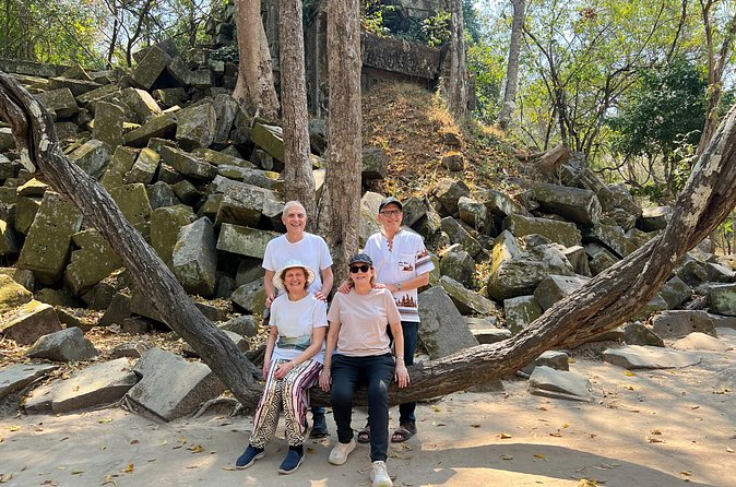 Bangkok to Angkor Wat 2 Days 1 Night by Flight - The airport transfer and return flight