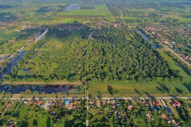 Banteay Chhmar Temple & Silk Farm Private Day Trip from Siem Reap - Timing, Comfort, and Who Should Book