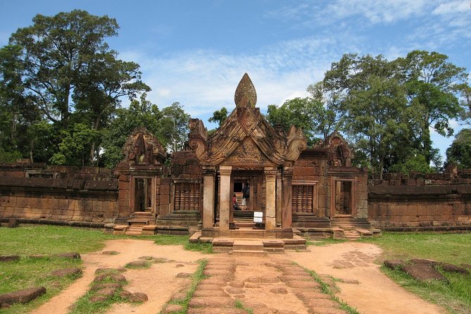 Banteay Srei and Big Tour from Siem Reap Small-Group - Transport, timing, and the small-group question