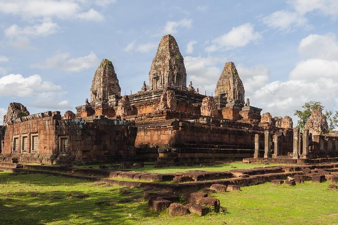 Banteay Srei & Angkor Big Circuit Tour - Pre Rup begins the eight-hour circuit