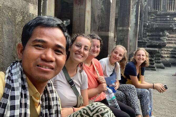 Banteay Srei Temple and Kompong Phluk Village Private Tour - Who will get the most from this half-day tour