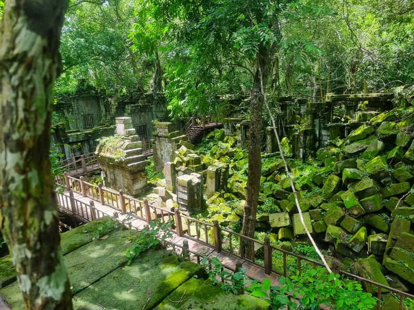 Beng Mealea, Koh Ker & Floating village Day Tour - Beng Mealea, where the jungle takes over