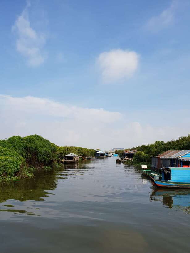 Beng Mealea, Koh Ker & Floating village Day Tour - Kompong Khleang on Tonle Sap Lake