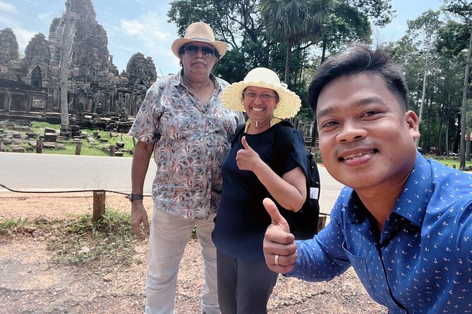 Best Private taxi Phnom Penh to Siem Reap - English Speaking - A private road day instead of a bus ticket