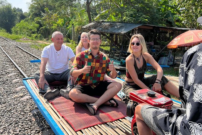Best Taxi Siem Reap to Battambang - English Speaking Driver - A private road between Siem Reap and Battambang