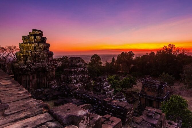 Best Temples Day Tour in Siem Reap with Sunset - Angkor Wat gives you the grand opening