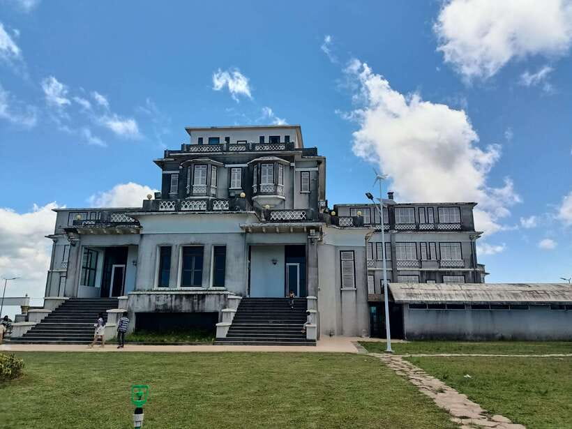 Bokor mountain, Pepper plantation and Man-made lake - Why this day works for Kampot