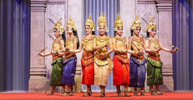 Buffet Dinner Apsara Show with hotel transfers - The entry problem you should know about