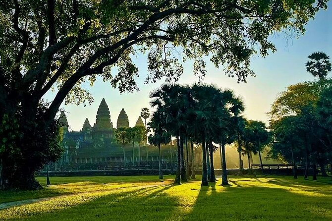 Cambodia Highlight 6 Days Tour from Siem Reap to Phnom Penh - Day 4: Leaving Siem Reap by way of local history