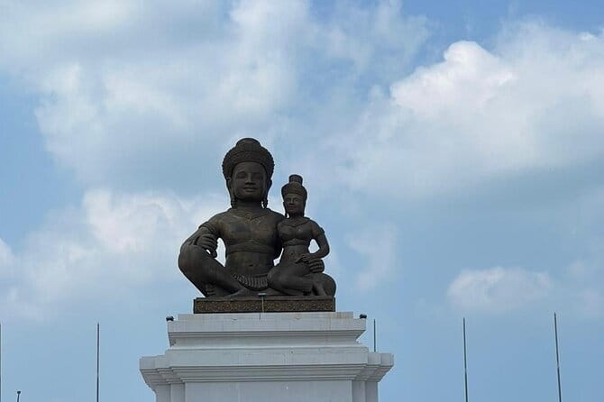Cambodia Private Taxi - Siem Reap & Angkor Wat Temple Area Tour - What this Siem Reap taxi service really offers
