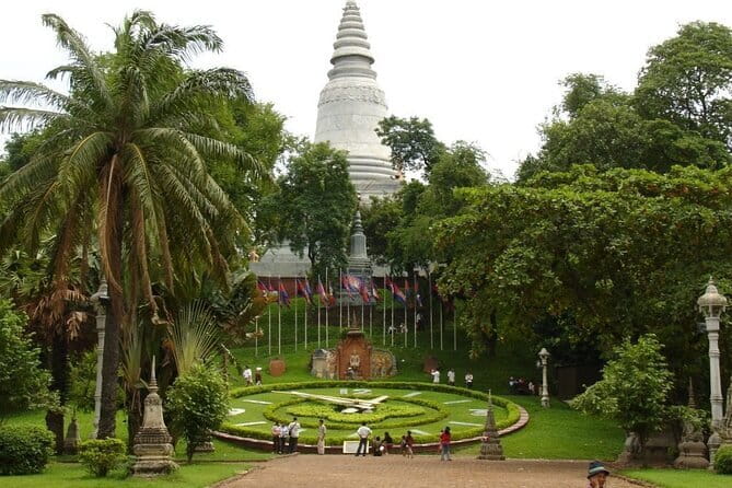 Classic Phnom Penh City Full Day Tour - Entering the Royal Palace after 150 years of monarchy