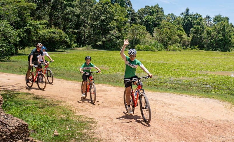 Cycle Angkor Backroad Bike Tour / E-Bike or Tuk Tuk - The guides make the difference