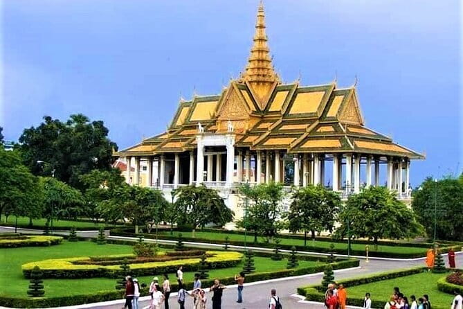 Day Trip from Sihanoukville to Phnom Penh for Cruise Passengers - A private ride built around your ship