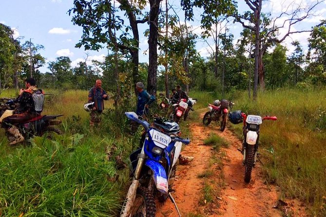 DB Siem Reap Half Day Dirt Bike Tour School - The return to base and the cold beer