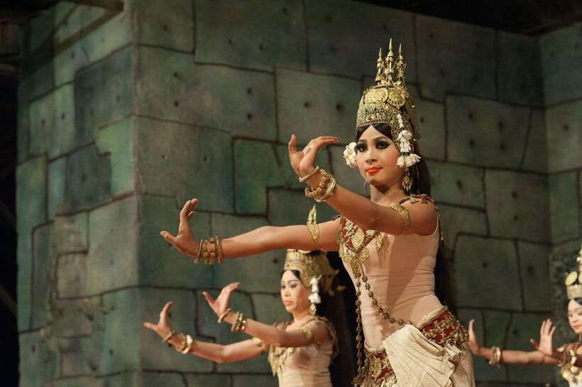 Dinner Show Apsara Dance, Pickup round trip included - What the three-hour schedule feels like
