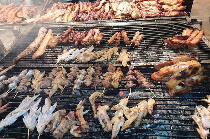 Evening Cambodian Food Tour - Independence Monument: a brief city landmark